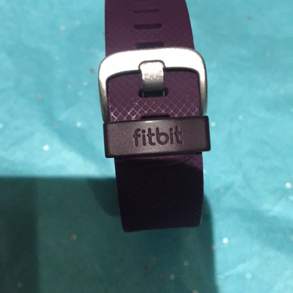 Fitbit HR - Picture 3 of 4